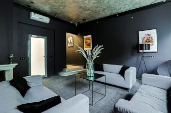 Barbers Hub Meeting and Conference room - Image 3